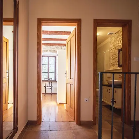 Villa On Bisevo - Transfer And Car Included, 5 Min To The Sea *