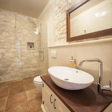 On Bisevo - Transfer And Car Included, 5 Min To The Sea Villa *