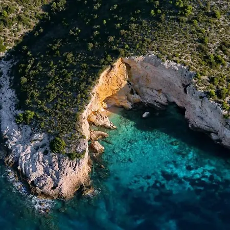 On Bisevo - Transfer And Car Included, 5 Min To The Sea Villa *