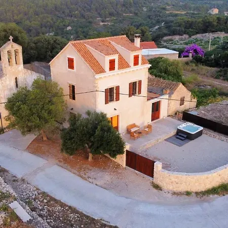 On Bisevo - Transfer And Car Included, 5 Min To The Sea Villa *