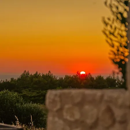 On Bisevo - Transfer And Car Included, 5 Min To The Sea